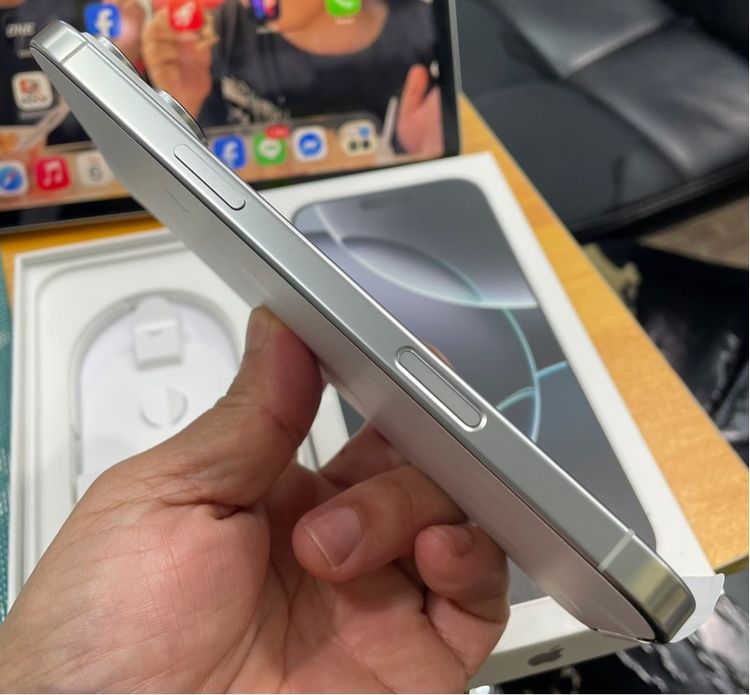 iphone 16 pro max 256GB มือ2 สภาพสวยมาก รูปที่ 3