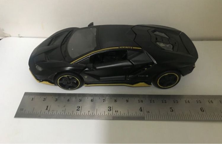 Lamborghini centenario 
