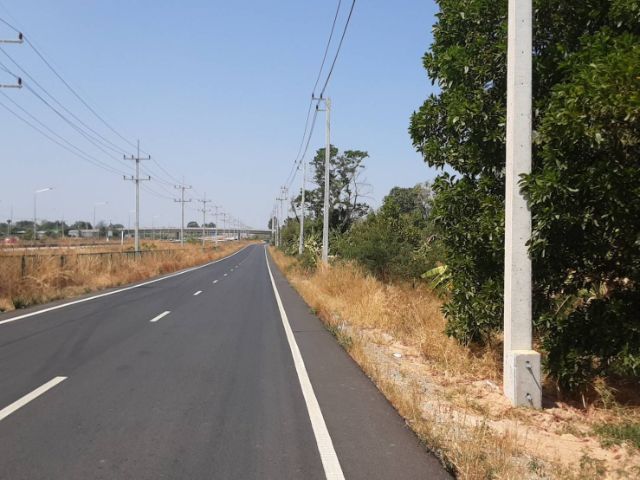 ไม่ใช่ ขายที่ดินเปล่าติดถนน.M6ขามทะเลสอ นครราชสีมา🌹 รูปที่ 2