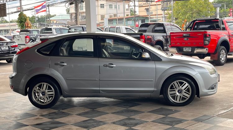 Ford Focus 2008 1.8 Ghia Sedan เบนซิน ไม่ติดแก๊ส เกียร์อัตโนมัติ บรอนซ์เงิน รูปที่ 4