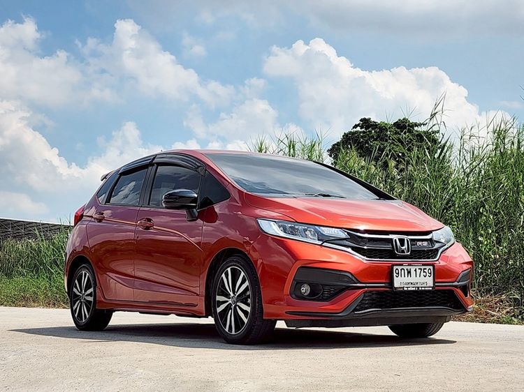 Honda Jazz 2019 1.5 RS Plus i-VTEC Sedan เบนซิน ไม่ติดแก๊ส เกียร์อัตโนมัติ ส้ม