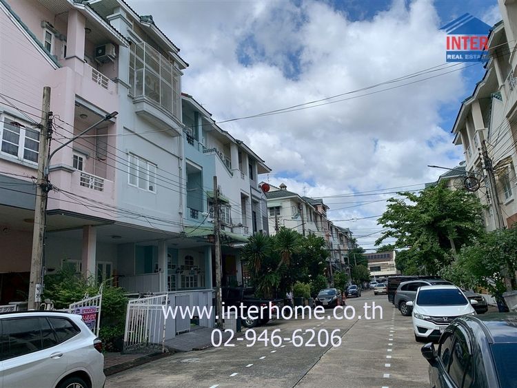 ทาวน์โฮม 3 ชั้น 20 ตร.ว. หมู่บ้านเกตุนุติ เชอมิเน่ ซอยลาดพร้าว87 แยก34 ถนนลาดพร้าว ถนนประดิษฐ์มนูธรรม เขตบางกะปิ กรุงเทพมหานคร รูปที่ 2