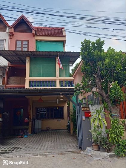 ขายทาวน์โฮม 3 ชั้น อ.เมืองเชียงใหม่ 3-storey townhouse for sale