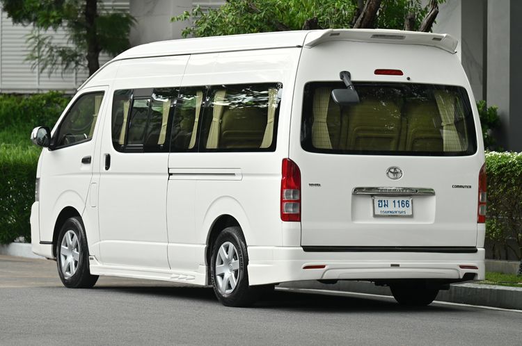 Toyota Commuter 2014 3.0 Van ดีเซล ไม่ติดแก๊ส เกียร์ธรรมดา ขาว รูปที่ 3