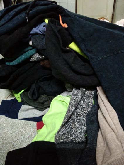 สเวตเตอร์ มือสอง สภาพดี พร้อมส่ง รูปที่ 8