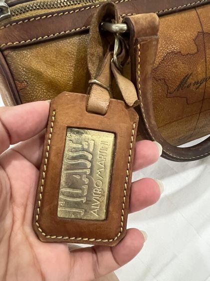 กระเป๋าalviero martini MADE IN ITALY รูปที่ 5