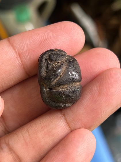 พระปิดตาเนื้อผงดำเก่า ตามรูป รูปที่ 4