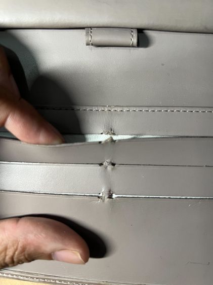 กระเป๋าสตางค์ใบยาว Louis Vuitton Long Wallet Epi สภาพตามรูป  รูปที่ 5