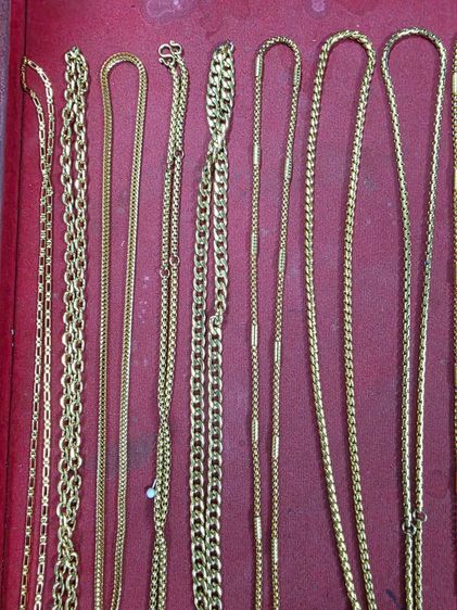 สร้อย อิตาลี่ สวยหายากรุ่นเก่า ของเก่าเก็บ ขายตามสภาพ ทั้งหมด 10 เส้น คละลาย เหมาๆ ไม่ลอกไม่ดำ อย่างดี ยาวสวมคอได้เลยครับ พร้อมส่งครับเหมาๆ  รูปที่ 3