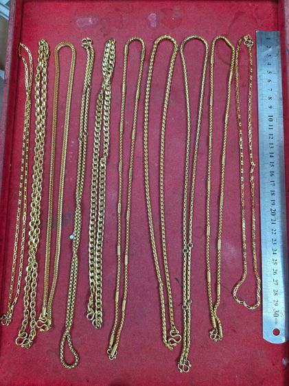 สร้อย อิตาลี่ สวยหายากรุ่นเก่า ของเก่าเก็บ ขายตามสภาพ ทั้งหมด 10 เส้น คละลาย เหมาๆ ไม่ลอกไม่ดำ อย่างดี ยาวสวมคอได้เลยครับ พร้อมส่งครับเหมาๆ 