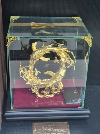 ปลาคราฟมงคลชุบทอง Cubic Gems รุ่น SHO-961 GB พร้อมกล่อง ของใหม่ยังไม่แกะ เหมาะตั้งโชว์ ให้ของขวัญ รูปที่ 8