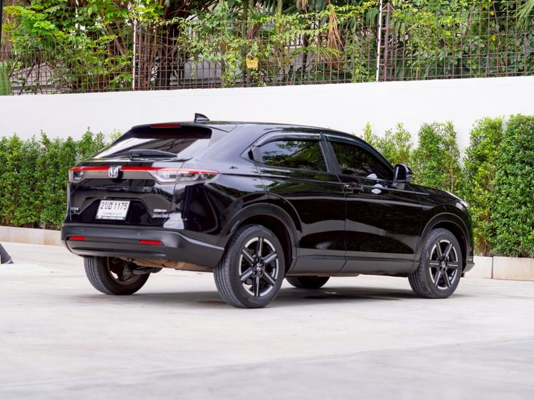 Honda HR-V 2022 1.5 e:HEV RS Utility-car ไฮบริด ไม่ติดแก๊ส เกียร์อัตโนมัติ ดำ รูปที่ 4