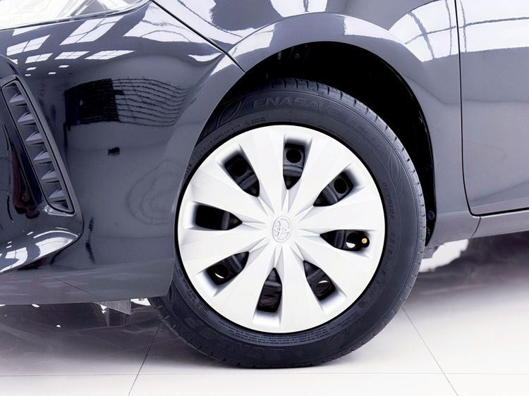 Toyota Vios 2021 1.5 Entry Sedan เบนซิน ไม่ติดแก๊ส เกียร์อัตโนมัติ ดำ รูปที่ 4