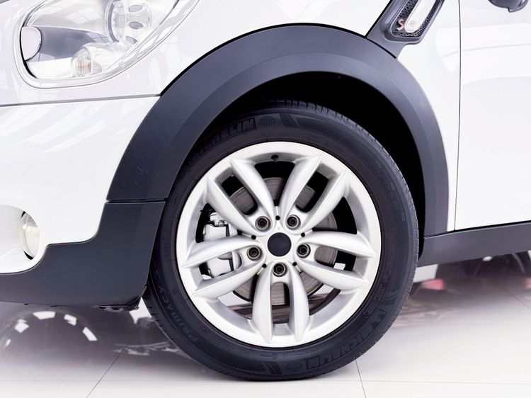 Mini COUNTRYMAN 2012 1.6 S ALL4 4WD Sedan เบนซิน ไม่ติดแก๊ส เกียร์อัตโนมัติ ขาว รูปที่ 4