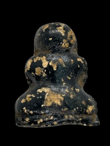 พระปิดตาหลวงพ่อทองสุข พิมพ์ตะพาบเข่ากว้าง ยุคต้น เนื้อผงจุ่มรัก(049) รูปที่ 2