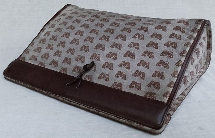 BOTTEGA VENETA แท้ รูปที่ 9