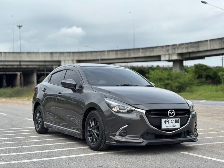 Mazda Mazda 2 2019 1.3 High Plus Sedan เบนซิน ไม่ติดแก๊ส เกียร์อัตโนมัติ เทา รูปที่ 2