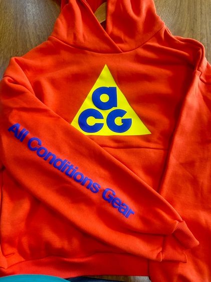 สเวตเตอร์ฮู้ดดี้ ACG สีส้ม sweater hoodie NIKE ACG รูปที่ 3
