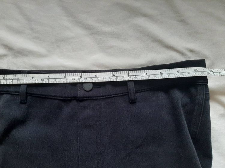 กางเกงยีนส์ Uniqlo รุ่น Ultra Stretch Skinny สีดำ มือ 2 สภาพใหม่ รูปที่ 6