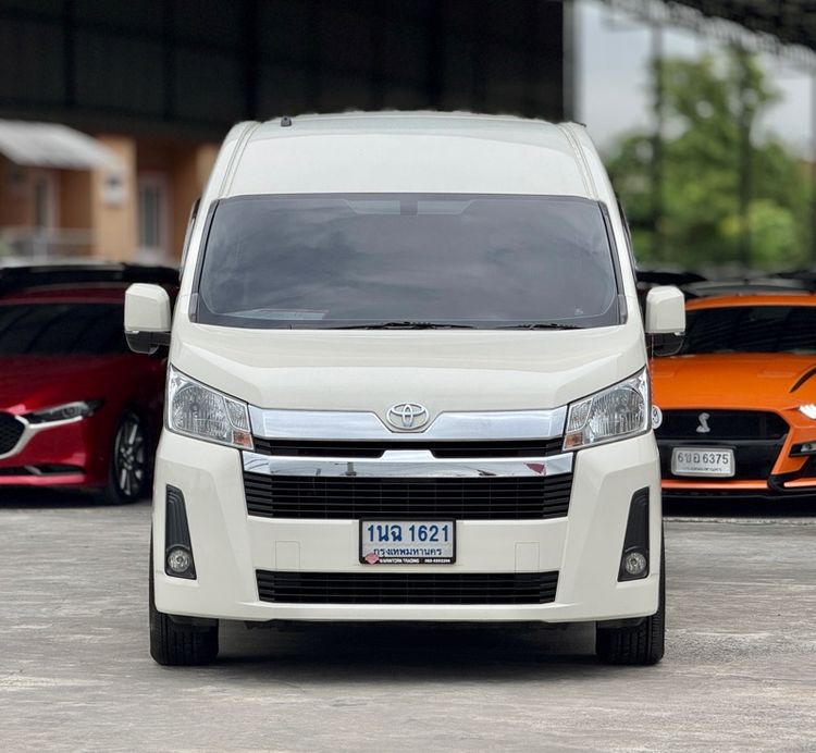 Toyota Commuter 2019 2.8 Van ดีเซล ไม่ติดแก๊ส เกียร์อัตโนมัติ ขาว รูปที่ 2