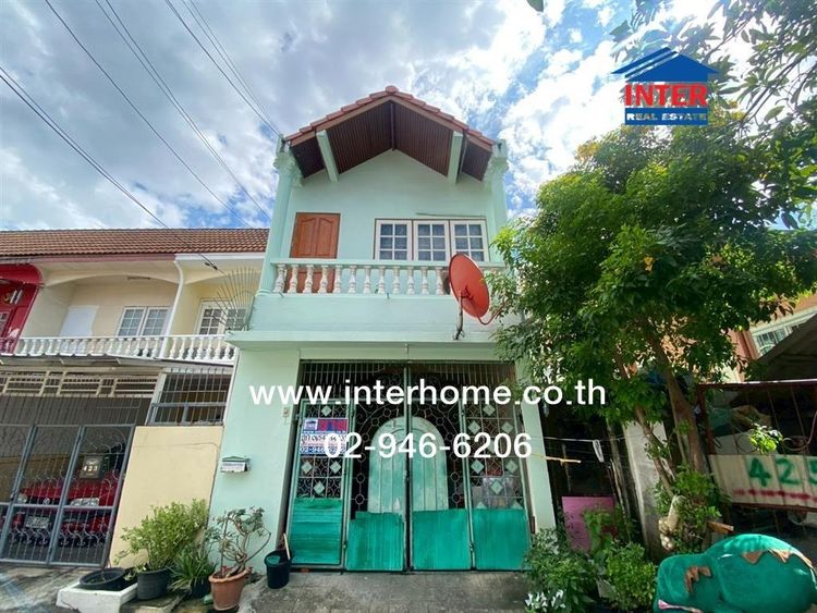 ทาวน์เฮ้าส์ 2 ชั้น 16 ตร.ว. หมู่บ้านทรัพย์เจริญวิลล่า ซอยแก้วเงินทอง2 ถนนเจริญสนิทวงศ์35 เขตตลิ่งชัน กรุงเทพมหานคร