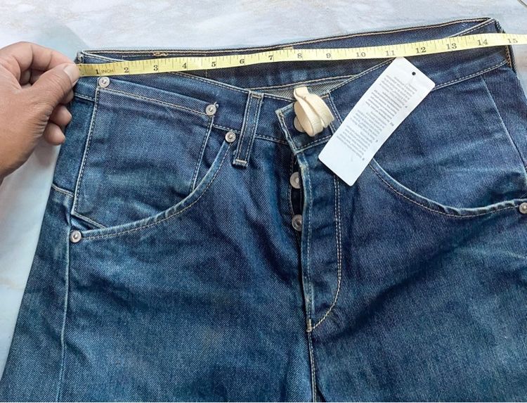 นี้Danim Engineered สีสวยผ้ามืสอง เฟส ออกนิดหน่อย ของดี ผ้ายังเข้ม หล่อๆกางเกงยีนส์มือสอง เอว 30 นิ้ว ปลายขา 8 นิ้ว ต้นขา 10 นิ้ว รูปที่ 6