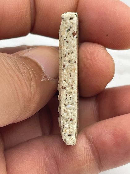 พระสมเด็จวัดระฆังพิมพ์ใหญ่อกครุฑ กรอบกระจกเนื้อดีพิมพ์ดีน่าเก็บสะสม รูปที่ 4