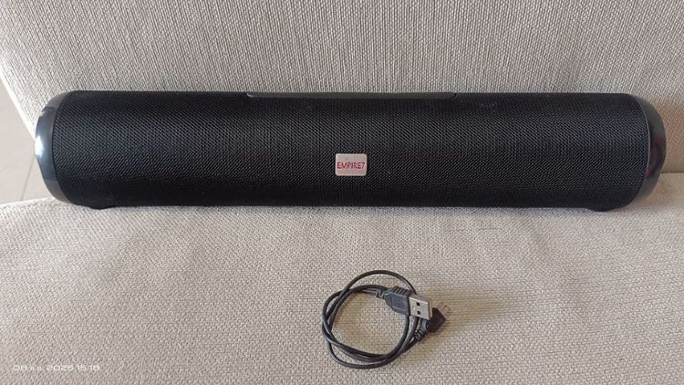 ลำโพงบลูทูธ สีดำ รุ่น EMPIRE 7 สภาพดี เสียงดี ขายถูกๆ ส่งฟรีค่ะ รูปที่ 2