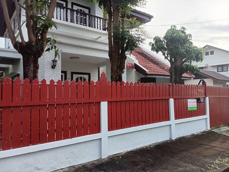 อื่นๆ สร้างเสร็จก่อน 2010 บ้านเดี่ยว 2 ชั้น 51 ตร.ว. หมู่บ้านพนาสนธิ์ การ์เด้นโฮม 2 ซอยเลียบวารี 79 ถนนเลียบวารี แขวงโคกแฝด เขตหนองจอก กรุงเทพมหานคร