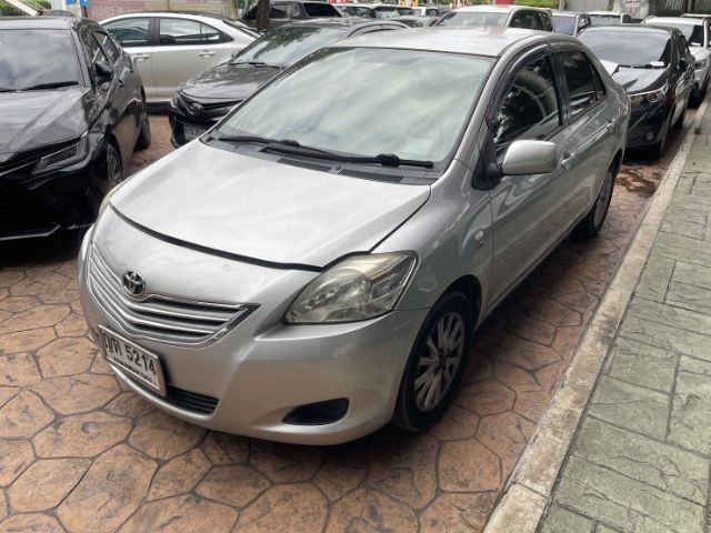 รถ Toyota Vios 1.5 J สี เทา