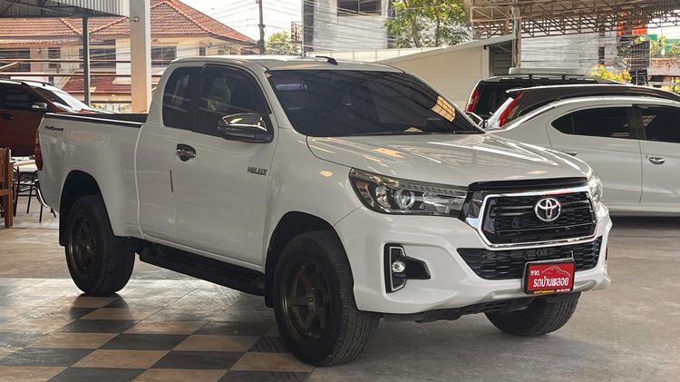 Toyota Hilux Revo 2019 2.4 Prerunner E Plus Pickup ดีเซล ไม่ติดแก๊ส เกียร์ธรรมดา ขาว รูปที่ 3