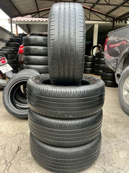 ยาง Goodyear 215 60 16 เส้น 400 บาท