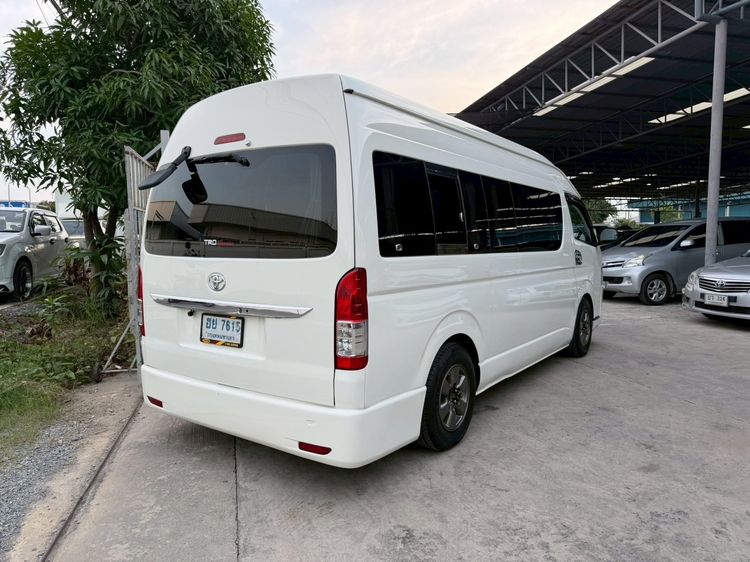 Toyota Hiace 2013 3.0 Commuter Van ดีเซล ไม่ติดแก๊ส เกียร์ธรรมดา เทา รูปที่ 4