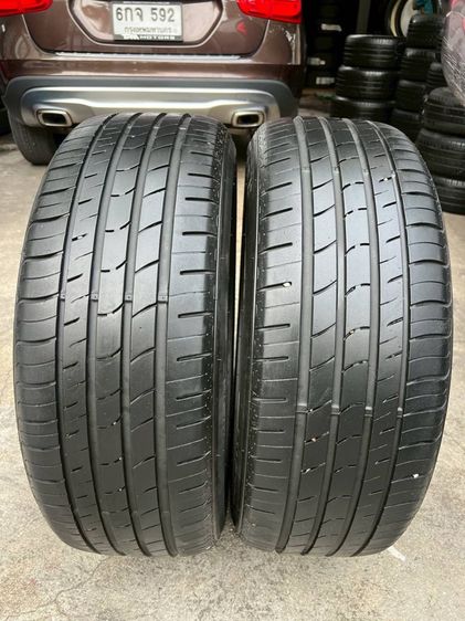 ยาง NEXEN 235 50 19 คู่ 1300 บาท ไม่ปะ
