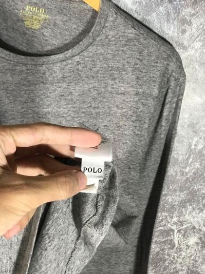 เสื้อแขนยาว POLO RALPH LAUREN แท้ 💯 size L ขนาด อก 21.5 ยาว 27.5 นิ้ว สภาพใหม่มาก สวยแบบเรียบ ผ้านิ่มมากหายากน่าสะสมครับ รูปที่ 5