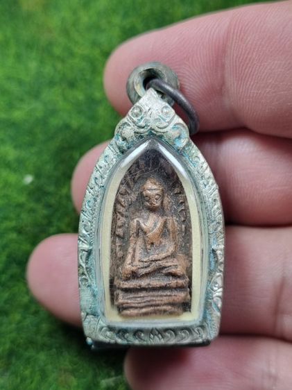 พระรอดเก่าๆ