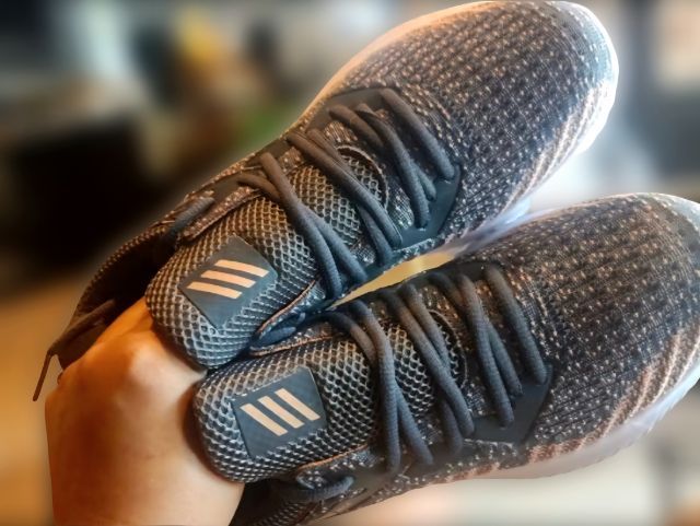 รองเท้าผ้าใบลําลอง มือ✌️สภาพสวย