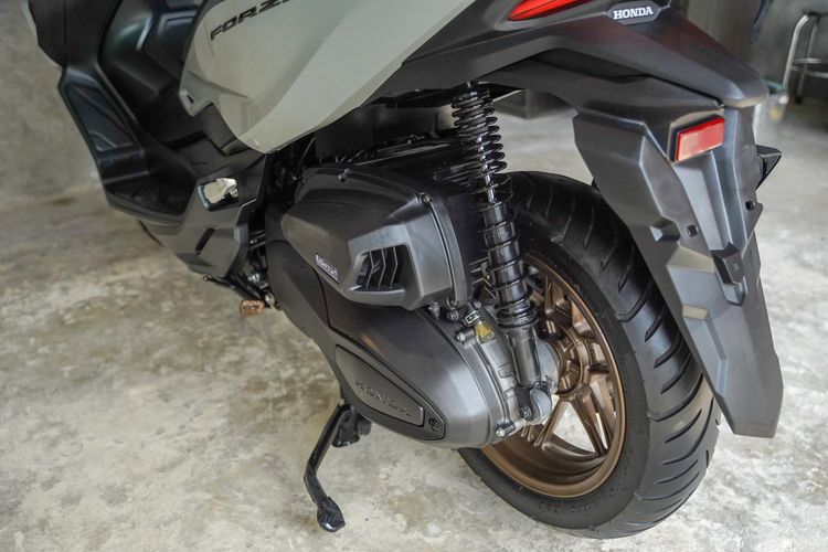 Honda forza 350 roadsync หน้าจอใหม่ tft ใหม่ล่าสุด ฟรีดาวน์จบไม่มีจ่ายเพิ่ม ออกได้ทุกจังหวัด มีบริการทำสัญญาถึงหน้าบ้าน รูปที่ 17
