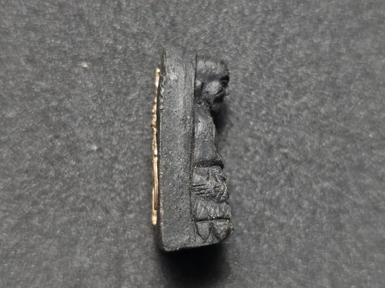 หลวงพ่อทวด วัดห้วยมงคล เนื้อว่านรุ่นแรก ปี๔๔ พิธีใหญ่ พร้อมกล่องแท้จากวัด สภาพสวยเดิม คม ชัด ลึก เริ่มหายากแล้ว รับประกันแท้ตลอดชีพ ไม่แพง รูปที่ 3