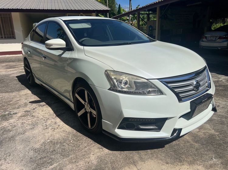Nissan Sylphy 2013 1.6 E Sedan เบนซิน ไม่ติดแก๊ส เกียร์อัตโนมัติ ขาว รูปที่ 2