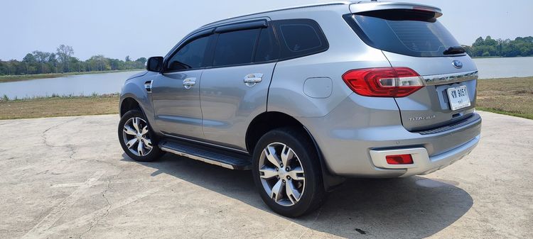 Ford Everest 2018 3.2 Titanium 4WD Utility-car ดีเซล เกียร์อัตโนมัติ เทา รูปที่ 3