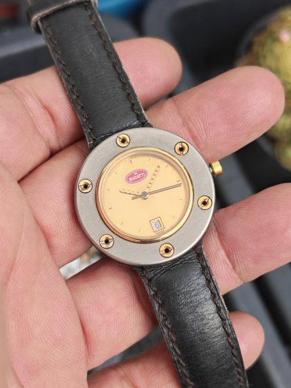 อื่นๆ หลากสี นาฬิกา Vintage Bugatti พร้อมบัคเคิลเดิม ระบบ Quartz ขนาดบอยไซส์ หายากสุดๆ มีตัวเดียวราคาแบ่งปันครับ