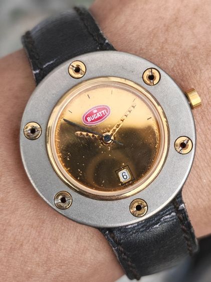 นาฬิกา Vintage Bugatti พร้อมบัคเคิลเดิม ระบบ Quartz ขนาดบอยไซส์ หายากสุดๆ มีตัวเดียวราคาแบ่งปันครับ รูปที่ 10