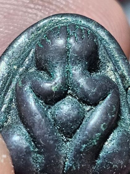 พระปิดตาเนื้อเมฆสิทธิ์