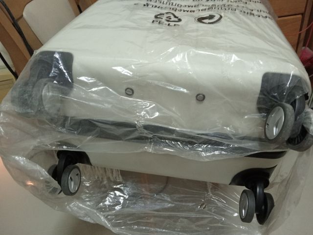 กระเป๋าเดินทาง 24 นิ้ว รูปที่ 4