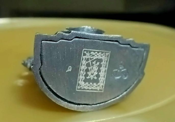 สมเด็จองค์ปฐม เนื้อเงินรมดำ ครูบาอริยชาติ วัดแสงแก้วโพธิญาณ เชียงราย สวยงามมาก รูปที่ 16