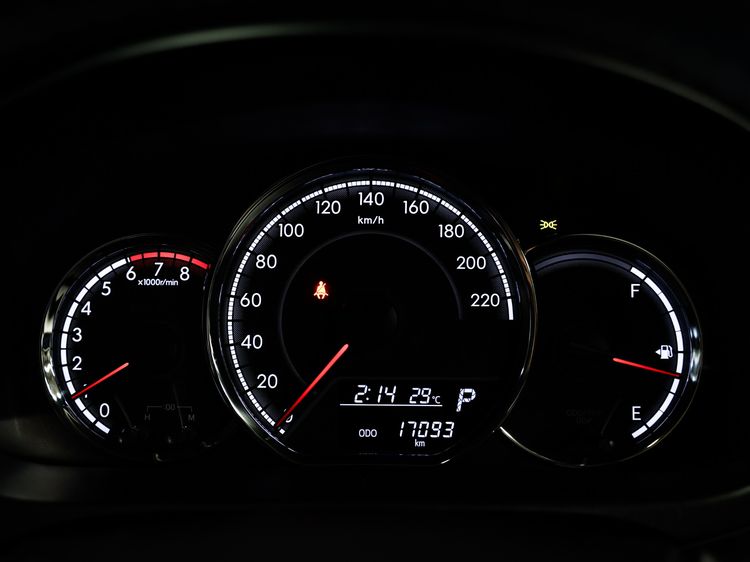 Toyota Yaris 2024 1.2 Smart Sedan เบนซิน ไม่ติดแก๊ส เกียร์อัตโนมัติ ขาว รูปที่ 3