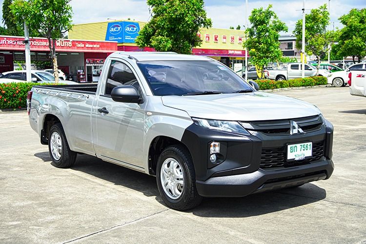 Mitsubishi Triton 2022 2.5 GL Pickup ดีเซล ไม่ติดแก๊ส เกียร์ธรรมดา เทา รูปที่ 3