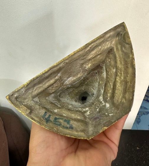 พระบูชาหลวงพ่อเพชร รุ่นกาญจนา ปี 39 หน้าตัก 3 นิ้ว สวยงดงามมากค่ะ รูปที่ 3