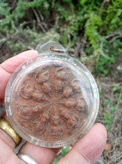 งบน้ำอ้อย กรุสุโขทัย